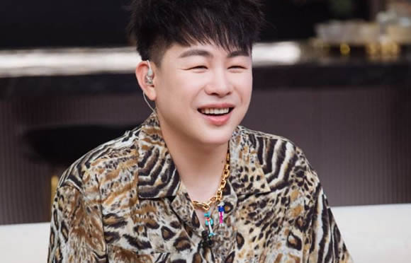 胡彦斌个人资料简介及家世,胡彦斌歌曲大盘点 胡彦斌个人资料简介及家世,胡彦斌歌曲大盘点