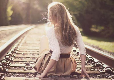 女生输了听男生一个月的话，女生输了无条件听男生话