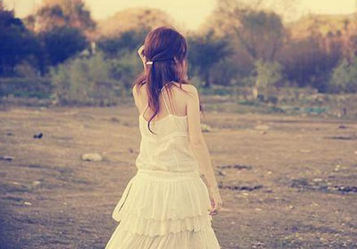 女生输了听男生一个月的话，女生输了无条件听男生话