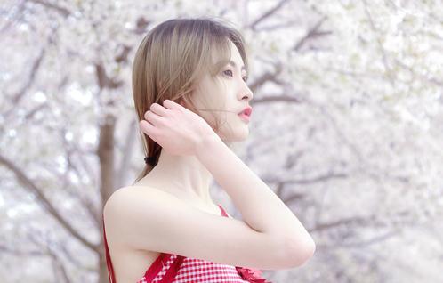 适合与女朋友聊天的话题,10个跟女生聊天话题 适合与女朋友聊天的话题,10个跟女生聊天话题