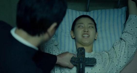 韩国恐怖片排名前十的电影(2022精选恐怖片排名)