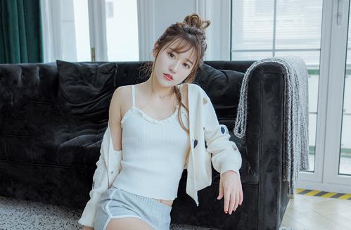 女孩子起反应的表现(女孩子有反应是啥意思) 女孩子起反应的表现(女孩子有反应是啥意思)