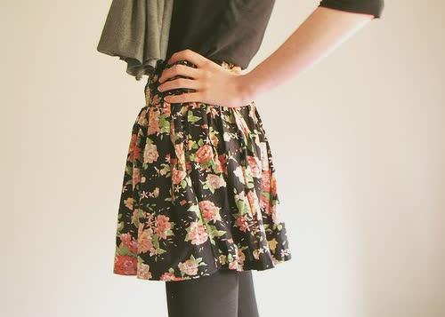 女孩子起反应的表现(女孩子有反应是啥意思) 女孩子起反应的表现(女孩子有反应是啥意思)