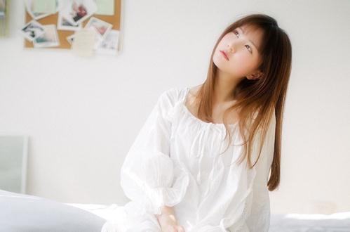 女孩子起反应的表现(女孩子有反应是啥意思) 女孩子起反应的表现(女孩子有反应是啥意思)