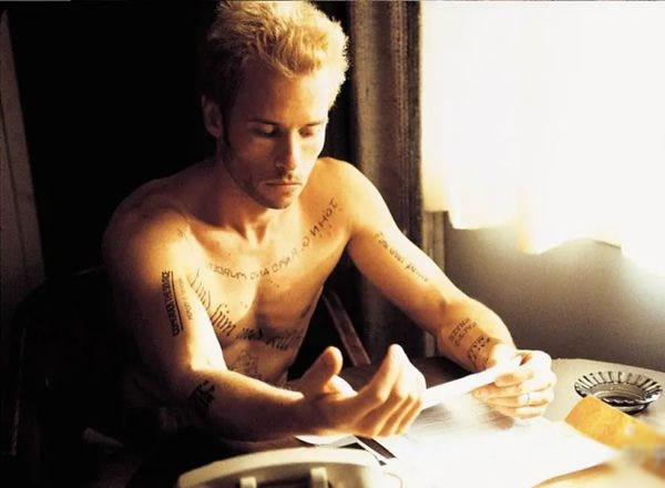 极度烧脑电影推荐(13部顶级高分悬疑电影)