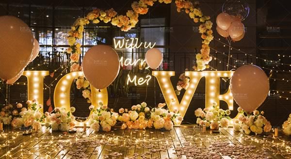 求婚策划多少钱(一般求婚策划花费多少) 求婚策划多少钱(一般求婚策划花费多少)