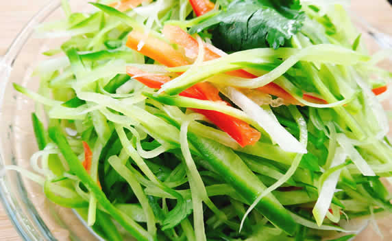 能生吃的蔬菜有哪些?带图（15种生吃的蔬菜）