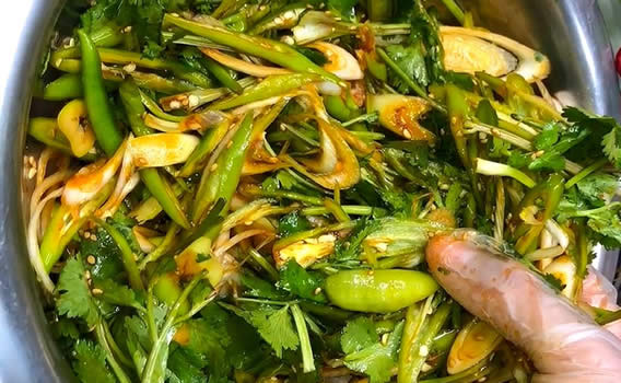 能生吃的蔬菜有哪些?带图（15种生吃的蔬菜）