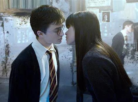 哈利波特十大美女(哈利波特最美的女角色美照)