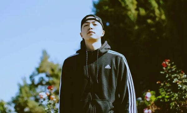 jony j真名叫什么