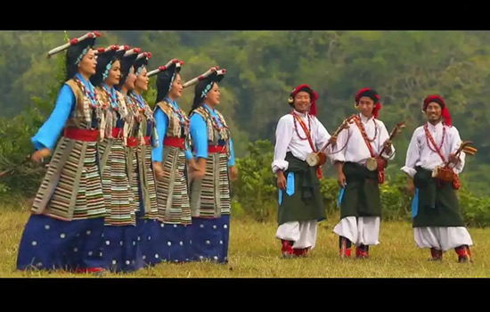 最近很火的藏歌叫什么,最近很火的一首藏歌是什么 最近很火的藏歌叫什么,最近很火的一首藏歌是什么