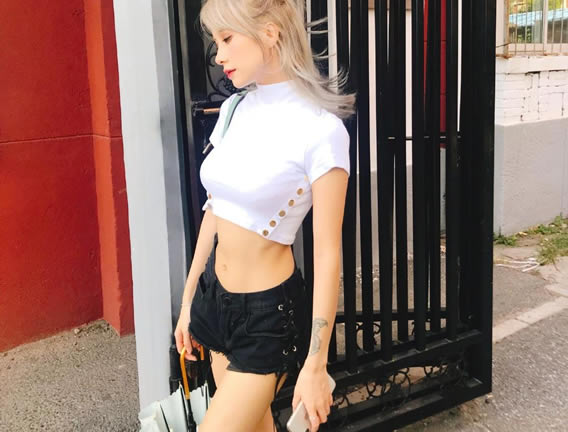 夏美酱个人资料介绍年龄多大 嫩模夏美酱写真美照