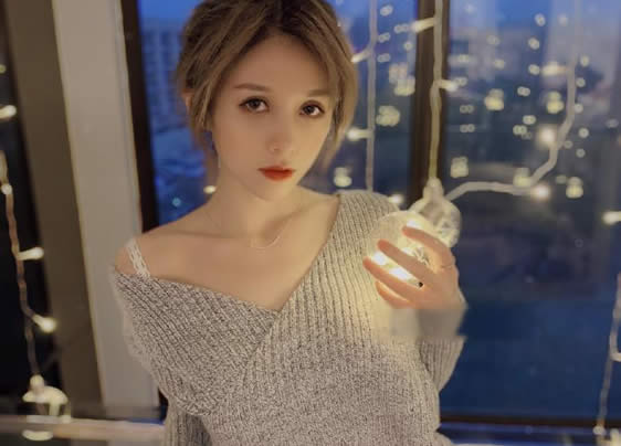 夏美酱个人资料介绍年龄多大 嫩模夏美酱写真美照