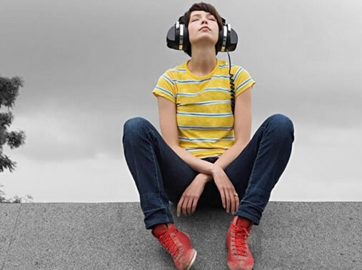 最近很火歌曲50首(2022年最好听的十首最火歌曲) 最近很火歌曲50首(2022年最好听的十首最火歌曲)