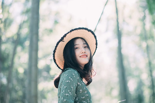 吃饭细节看出男人对你的好感(女人会感觉被爱的幸福)