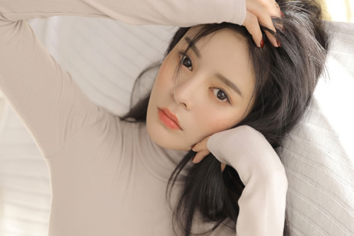 情侣第一次睡在一起是什么感觉(女生评论亮点足)