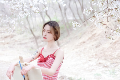 情侣第一次睡在一起是什么感觉(女生评论亮点足)