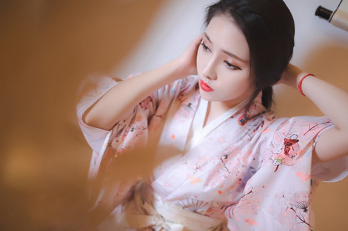 爱上女朋友的好闺蜜小勤该怎么办