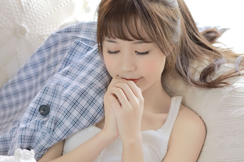 如何从眼神中看出对方喜欢你(有一些微妙的神情)