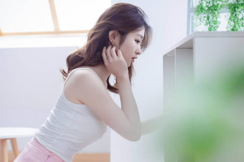 如何从眼神中看出对方喜欢你(有一些微妙的神情)