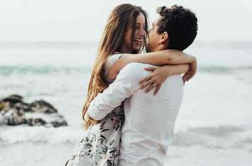 男生身上发烫是动情了吗(男生身上发烫是什么原因) 男生身上发烫是动情了吗(男生身上发烫是什么原因)