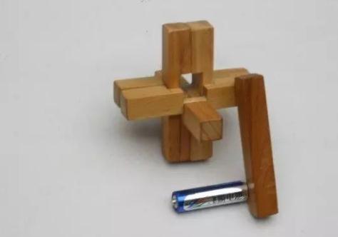 鲁班锁12根拼装步骤图(综合12根拆拼方法)