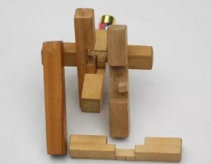 鲁班锁12根拼装步骤图(综合12根拆拼方法)