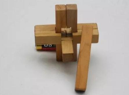 鲁班锁12根拼装步骤图(综合12根拆拼方法)