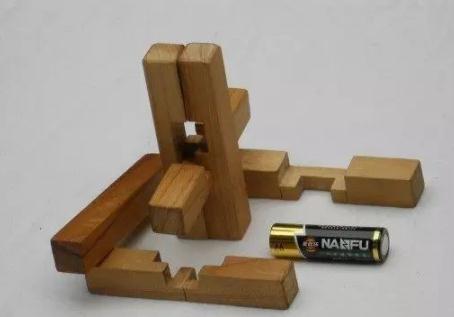 鲁班锁12根拼装步骤图(综合12根拆拼方法)