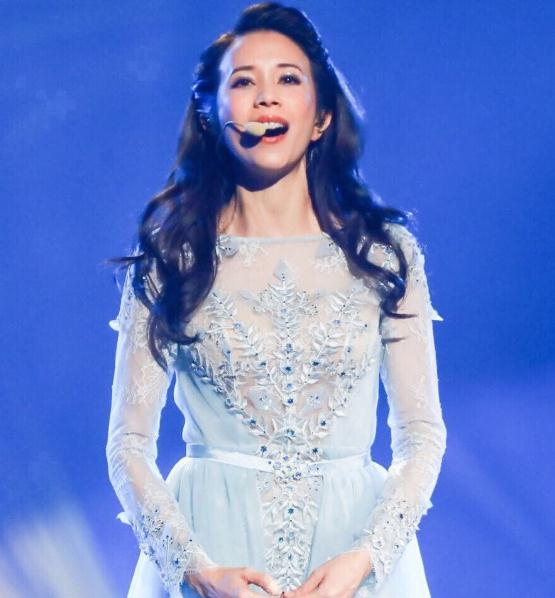 十大最漂亮混血儿女星(混血儿女明星漂亮排名)