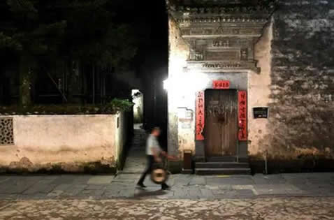 人去世后灵魂会在家停留多久 人去世后究竟去哪里 人去世后灵魂会在家停留多久 人去世后究竟去哪里