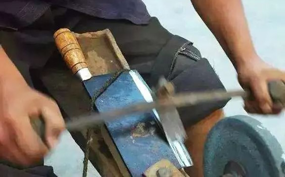 赊刀人到底是什么人(先用刀后付钱) 赊刀人到底是什么人(先用刀后付钱)