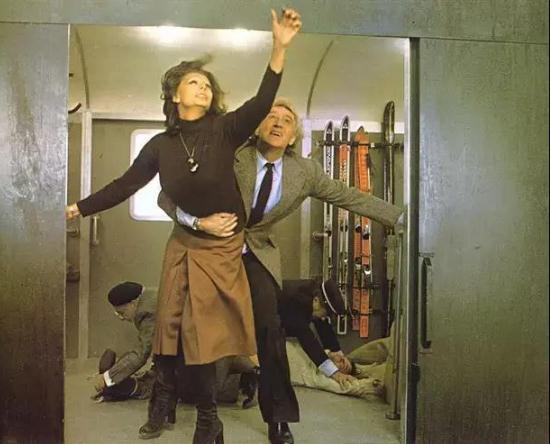 十大病毒灾难片排行榜 十大最恐怖传染病电影