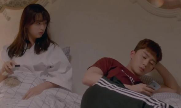 好看韩剧推荐10部(十大必看的爱情韩剧)