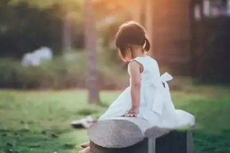 妈妈给女儿正能量的话 高情商母亲激励女儿语录句子