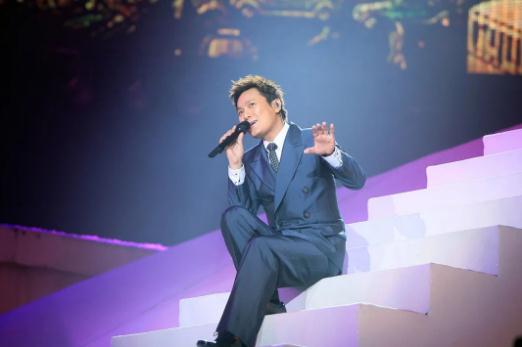 张信哲经典歌曲20首，经典情歌且永听不腻