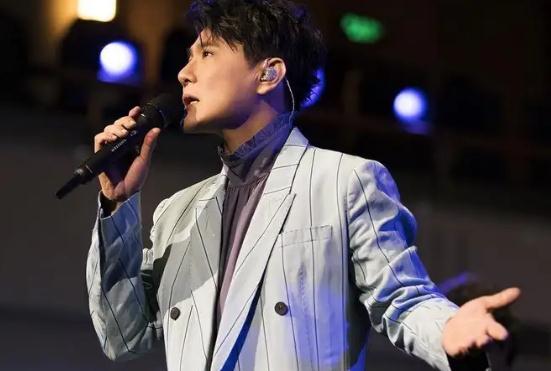 张信哲经典歌曲20首，经典情歌且永听不腻