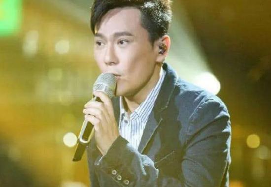 张信哲经典歌曲20首，经典情歌且永听不腻