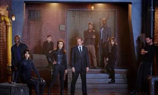 评分超高的科幻美剧(推荐10部高分美剧科幻片)