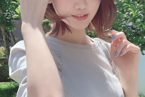 女生偷带男朋友回家晚上这件事不能凑合