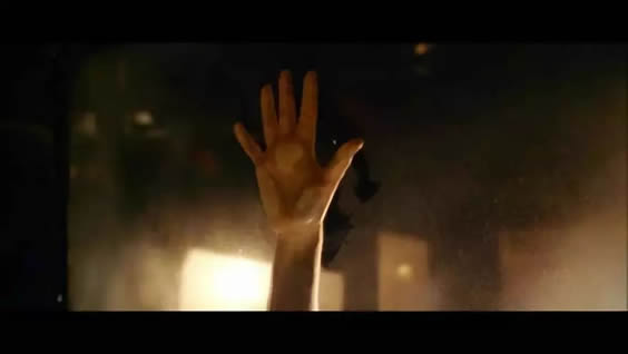 泰坦尼克号露丝在车内为什么留下手印(画面揭晓) 泰坦尼克号露丝在车内为什么留下手印(画面揭晓)