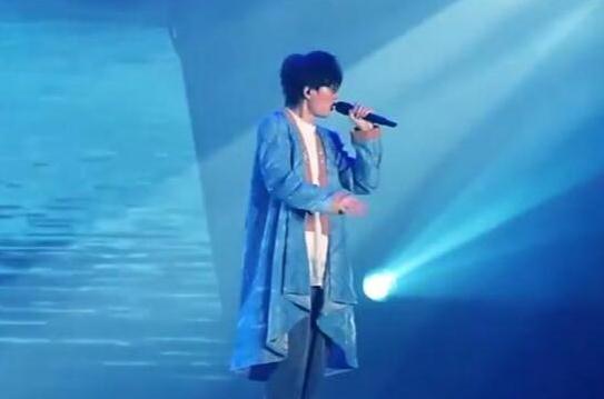 好听许嵩早期及最新歌曲60首精选(忠实老粉都听过) 好听许嵩早期及最新歌曲60首精选(忠实老粉都听过)