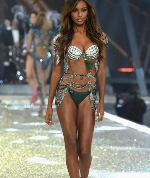 世界最美的女人你知道几个 十大最美的女人汇总