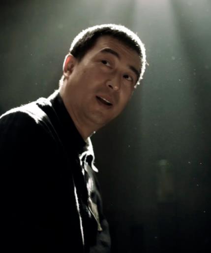 评分9.0以上的谍战剧有哪些，《潜伏》依旧谍战巅峰