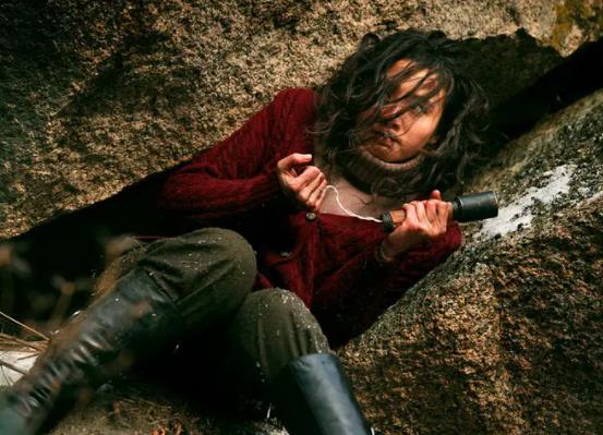 评分9.0以上的谍战剧有哪些，《潜伏》依旧谍战巅峰