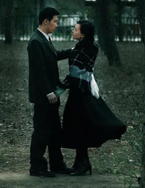 评分9.0以上的谍战剧有哪些，《潜伏》依旧谍战巅峰