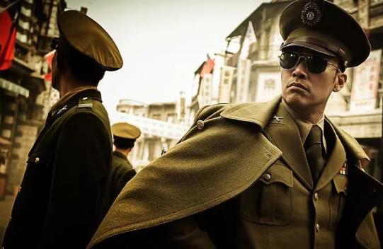 评分9.0以上的谍战剧有哪些，《潜伏》依旧谍战巅峰