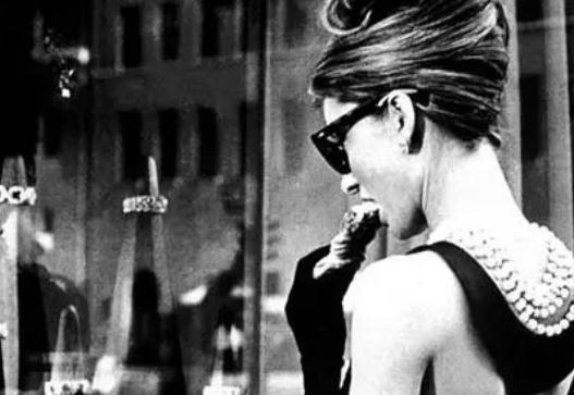 感动世界的十大金曲(值得收藏10首经典歌曲)