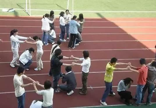 简单团建互动小游戏,70个好玩又调节气氛的小游戏 简单团建互动小游戏,70个好玩又调节气氛的小游戏