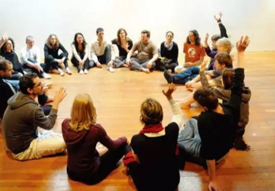 简单团建互动小游戏,70个好玩又调节气氛的小游戏 简单团建互动小游戏,70个好玩又调节气氛的小游戏